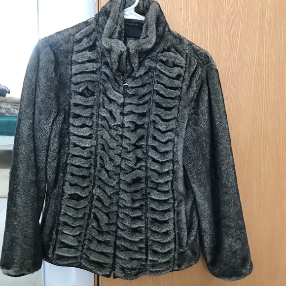 Faux Fur Alpine Studio Jacket - Picture 5 of 11